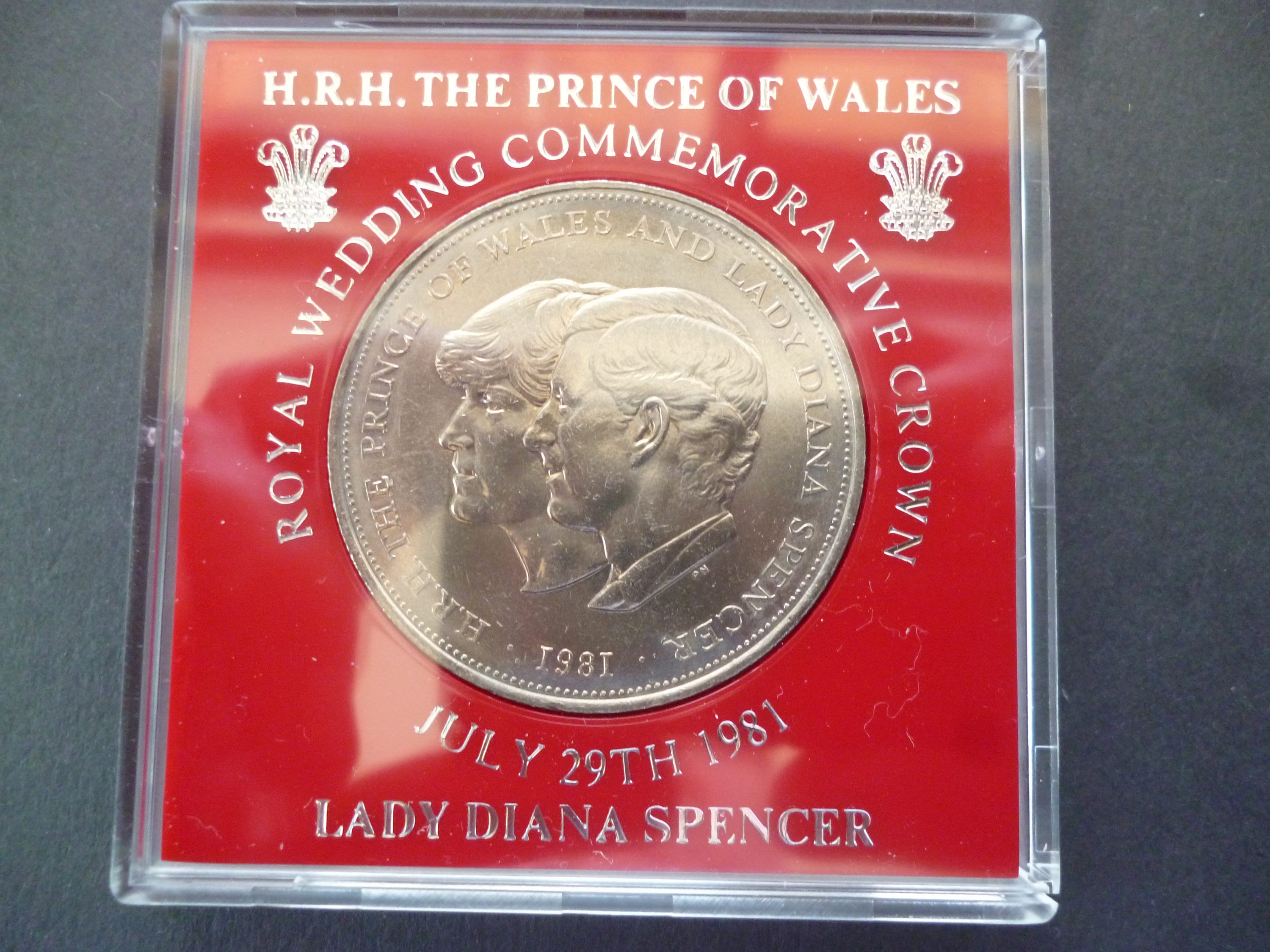1981 Crown Coin, the Royal Wedding of Lady Diana Spencer and Prince Charles  in Good Un-circulated Condition Housed in a Rigid Plastic Case. - Etsy UK