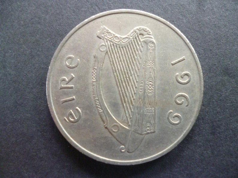 1969 Eire Ireland Republic 10p coin featuring a Salmon fish ideal for craft or jewellery making.