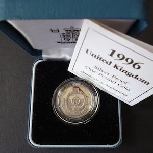 1996 UK Royal Mint Silver Proof One Pound Coin - Celtic Cross