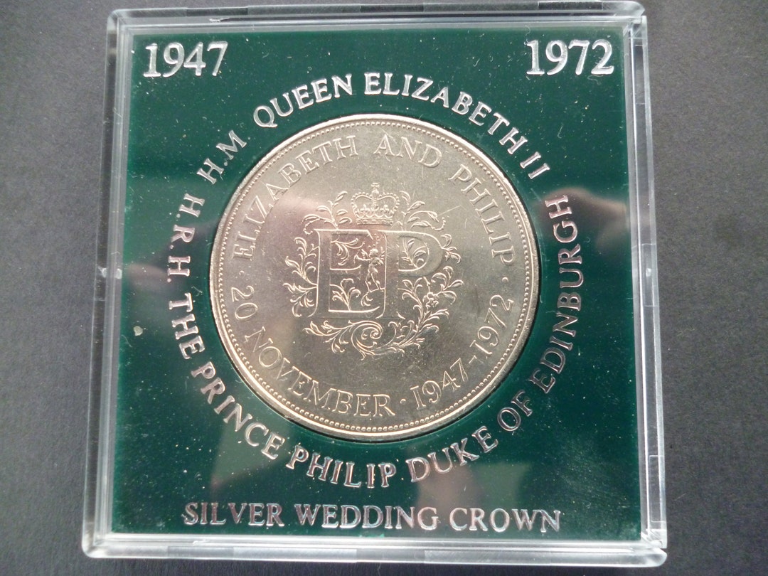 1972年英国クラウンコイン：エリザベス女王とフィリップ王子の銀婚式 - Etsy 日本