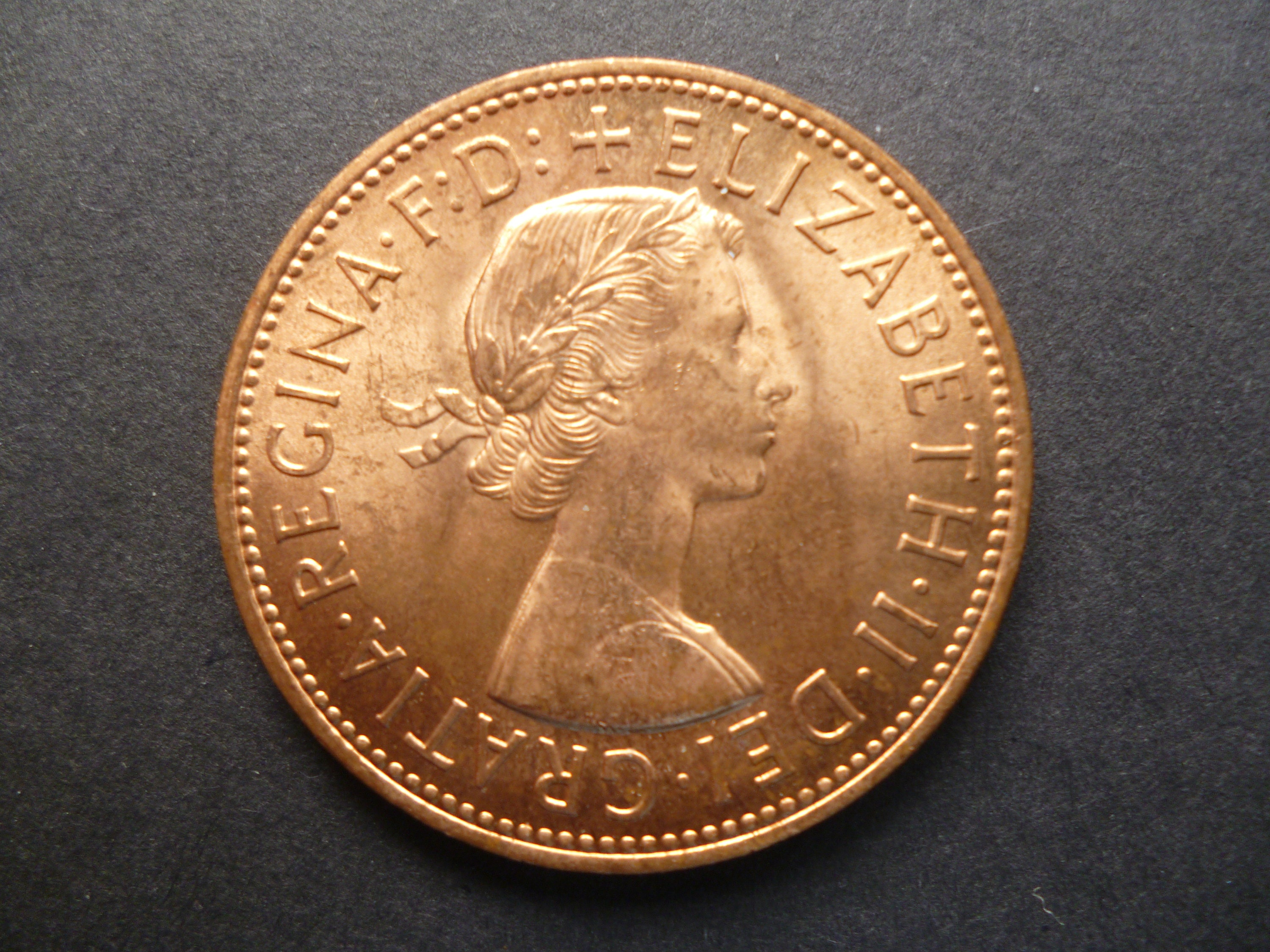 1966 年イギリス 1 ペニー硬貨、エリザベス 2 世女王、使用済み (流通