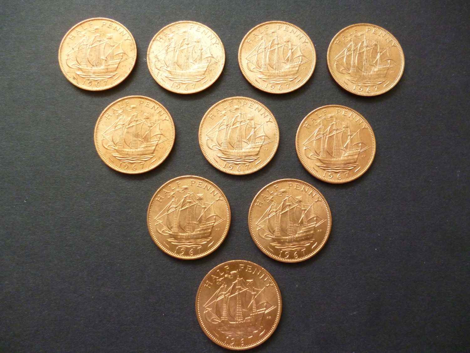 1967年英国ハーフペニー硬貨 - エリザベス2世女王 - 工芸品