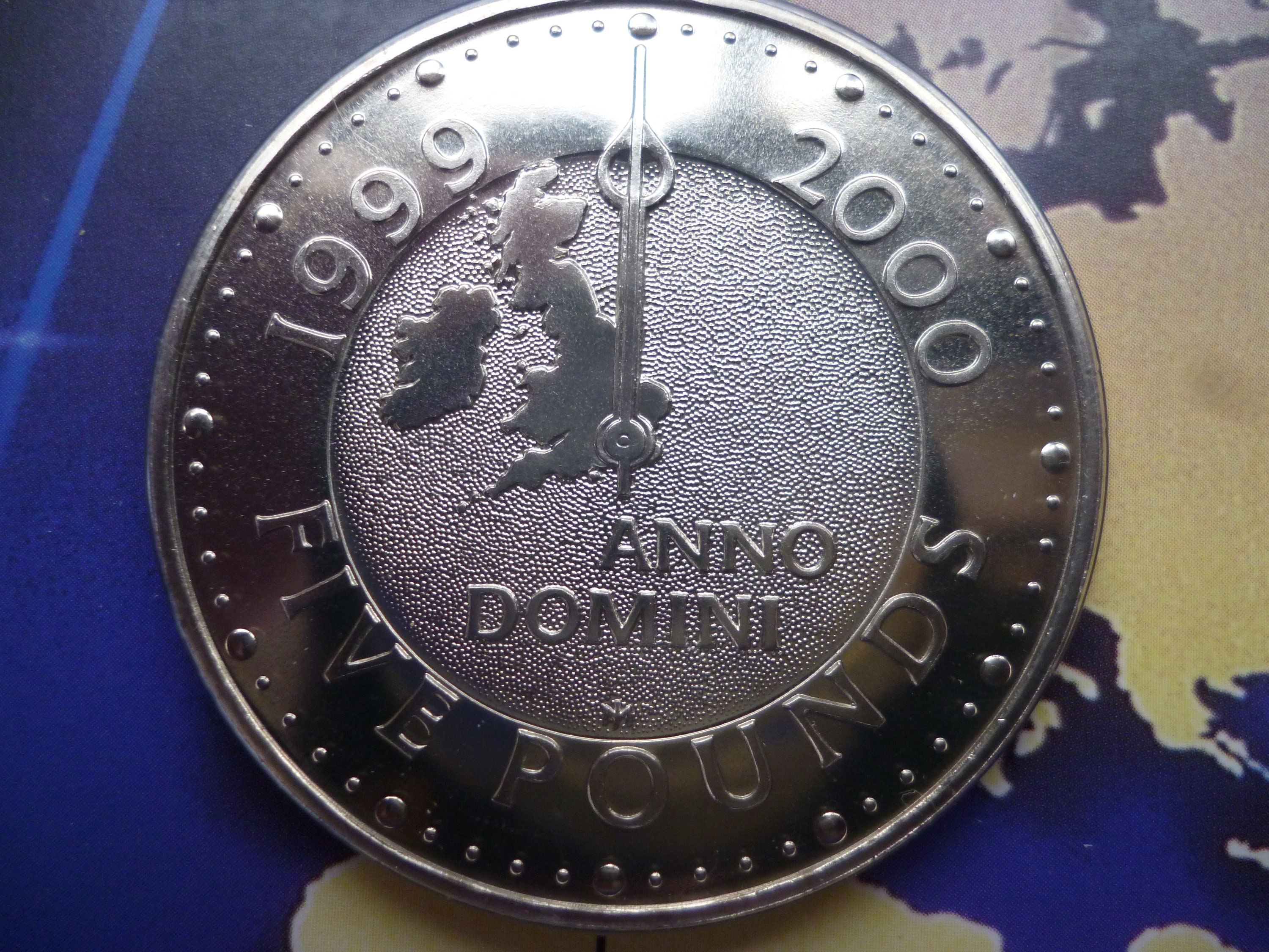 1000年に一度の記念硬貨】1999年 イギリス ミレニアム（千年紀）記念 