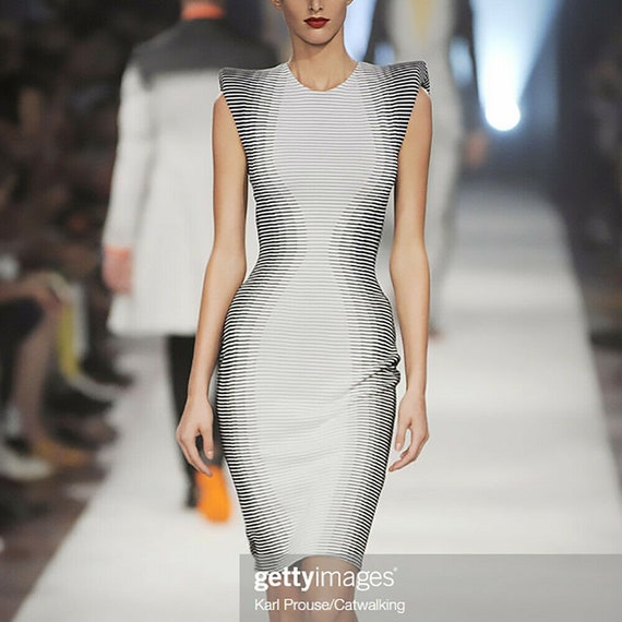 Dress Alexander McQueen