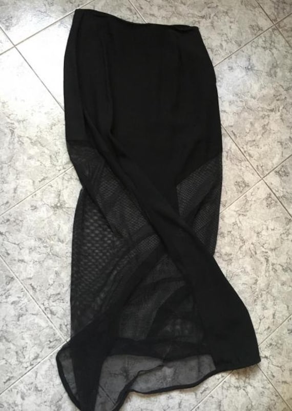 Skirt Versus Gianni Versace