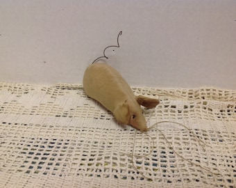 Muslin Mouse