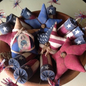 Patriotic Bowl Filler set of 4