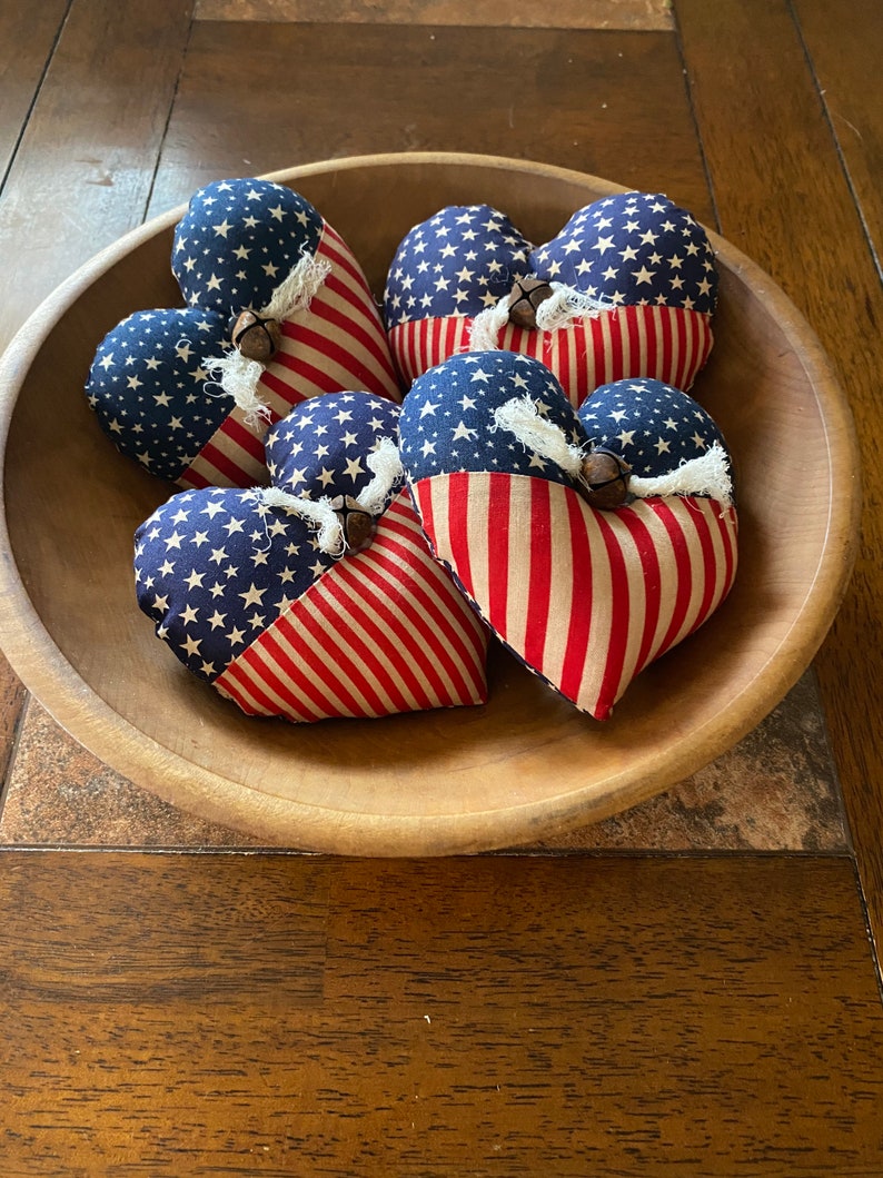 Patriotic Heart Bowl Filler Set of 4 image 1