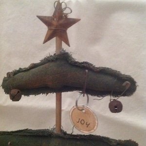Primitive Christmas Tree