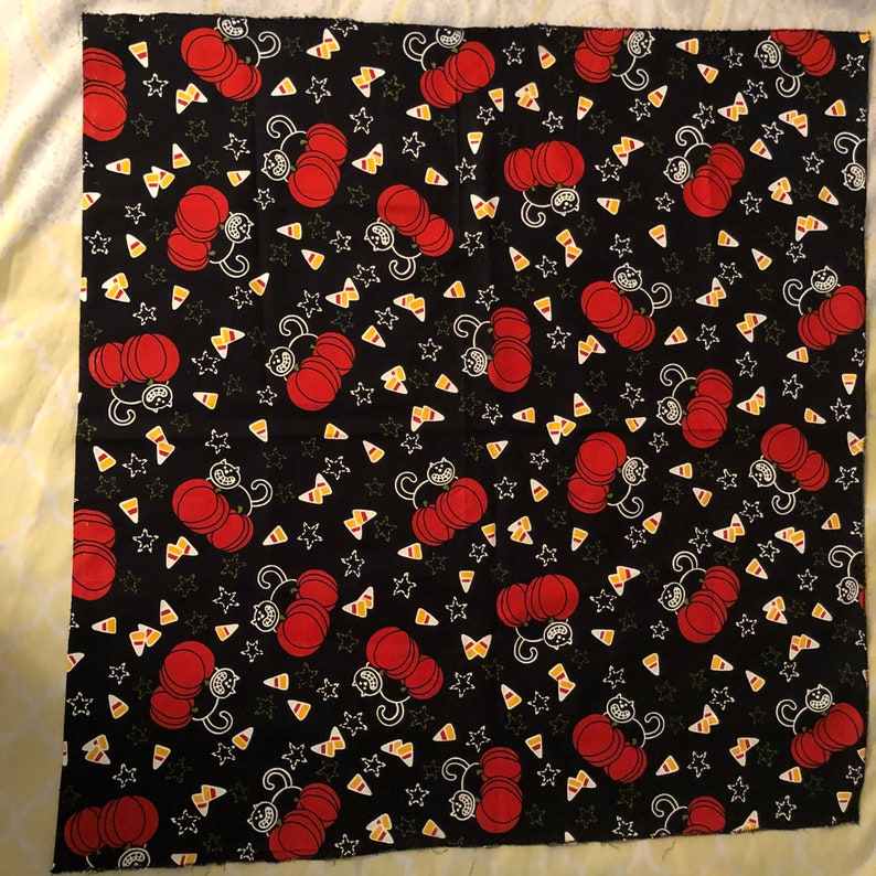 Halloween bandanas 3 pc 22\u201d22 cotton unique design Made in USA