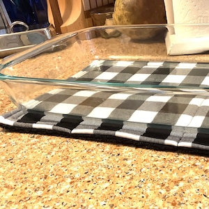 Hot Mat, Black White Buffalo Plaid Hot Pad, Large Handmade Black Checkered Pot Holder, 9" x 13" Fabric Trivet, Black Buffalo Check Kitchen