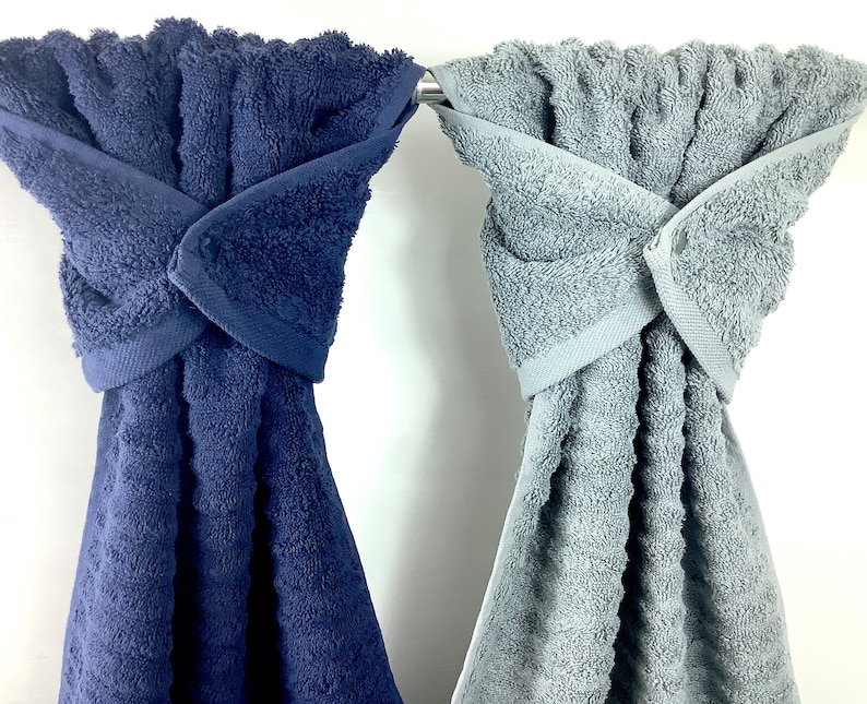 CLEARANCE! Gray or Navy Ribbed Hanging Hand Towel Wrap, Snap Towel, Gray Stay Put Hand Towel, Navy Oven Towel, Bathroom Hanging Hand Towel afbeelding 1
