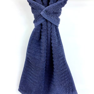 CLEARANCE! Gray or Navy Ribbed Hanging Hand Towel Wrap, Snap Towel, Gray Stay Put Hand Towel, Navy Oven Towel, Bathroom Hanging Hand Towel afbeelding 2