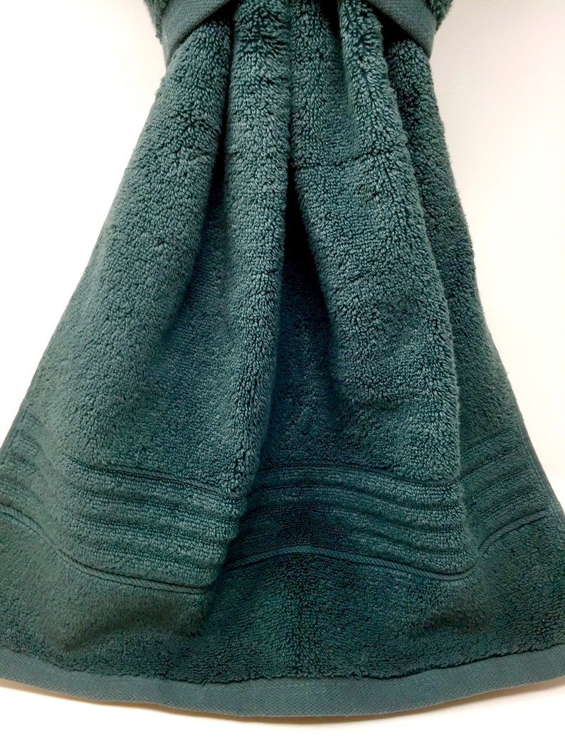 Dark Green Stay Put Hanging Hand Towel Wrap Hunter Green Oven Etsy