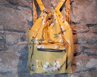 Large floral backpack, cream backpack, floral bag, cream bag, vintage backpack