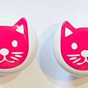 Pair 2 Cat / Kitty 1.5" drawer knobs Pulls white ceramic