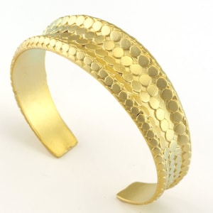 Dotted Shape Bracelet Matte Gold Plated Brass  (60mm inner size - Adjustable ) OZ3155
