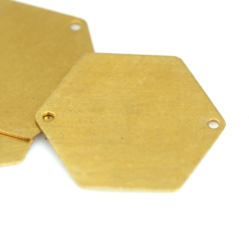 2 hole charms 0,8 mm 20 gauge 6 pcs 30 mm raw brass hexagonal stamping findings 972RX