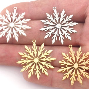 Snow Flake Charms Pendant Raw (Solid Brass), Antique silver, Shiny silver, Shiny gold plated 31x30mm (1.40 mm Thickness) 1 hole chams 4842