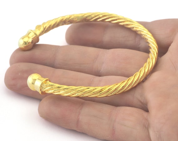 Swirl Bracelet Shiny Gold Plated Brass Adjustable 62mm Inner Size