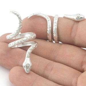 Snake Ring Wrap Animal Adjustable Shiny Silver Plated brass (17mm - 18.5mm  6.5US - 8US  inner size) Oz4003