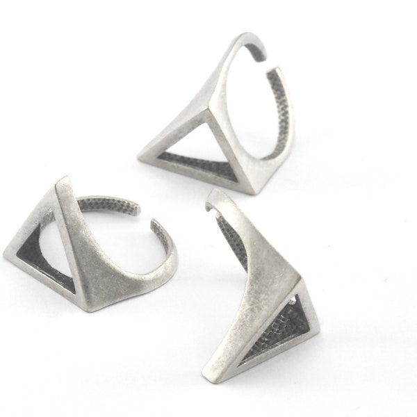 Open Triangle Ring Adjustable Antique Silver Plated brass (16.5mm 6US inner size) 4237 17mm