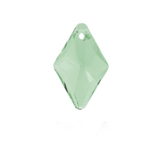 Rhombus Pendant 6320 Swarovski Chrysolite 238 Etsy rhombus-pendant-6320-swarovski-chrysolite-238-etsy