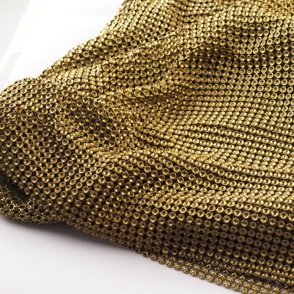 Mesh Fabric Setting Raw Brass « 3mm setting » (Un côté 60x50cm)(Total 120x50cm) forme de jupe TUV1