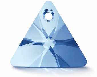 xilion triangle shaped fancy stone 6628 Swarovski® aquamarine (202) 16mm unfoiled