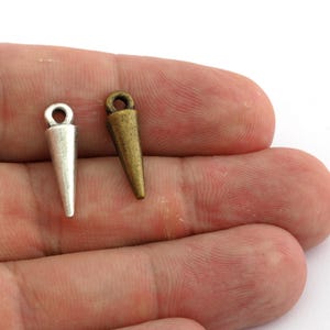 pendulum spike charms 21x6mm Antique silver or antique bronze plated alloy tiny pendant 2269