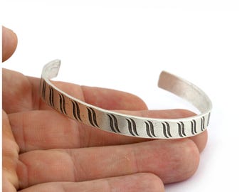 Band Textured Bracelet Antique Silver Plated Brass Cuff (60mm Adjustable ) 5672