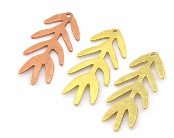 Leaf Pendant Charm 30mm, Raw Brass Leaf Tag, Brushed Brass, Copper Leaf Charm, One Hole Pendant, Jewelry Making Supplies 4079