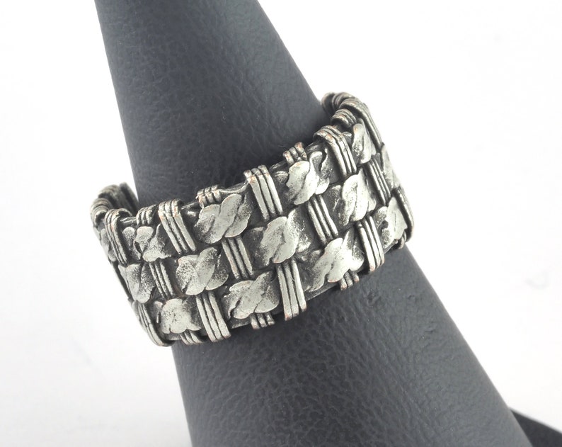 17mm 7US inner size OZ3186 Mesh Ring Adjustable Ring Antique Silver Plated Brass