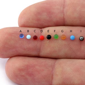 Cabochons ronds 2,5 mm en verre tchèque, dos plat, multicolore CAB169 Sans trou CB25