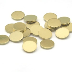 Round coin shape brass 6mm thickness is 0.8mm  raw brass 3447 tmlp