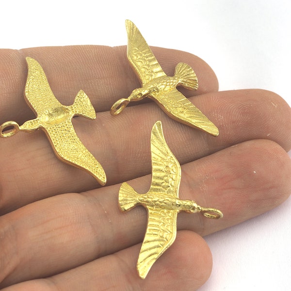 Bird Pendant Albatross 38x24mm Raw Brass 277