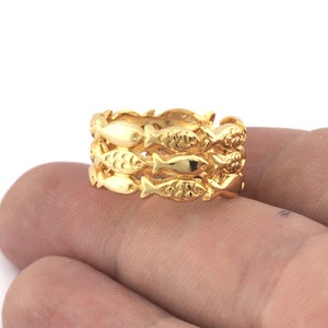 Fish Ring Adjustable brass - Shiny gold plated (18.25mm 8US inner size) 5122