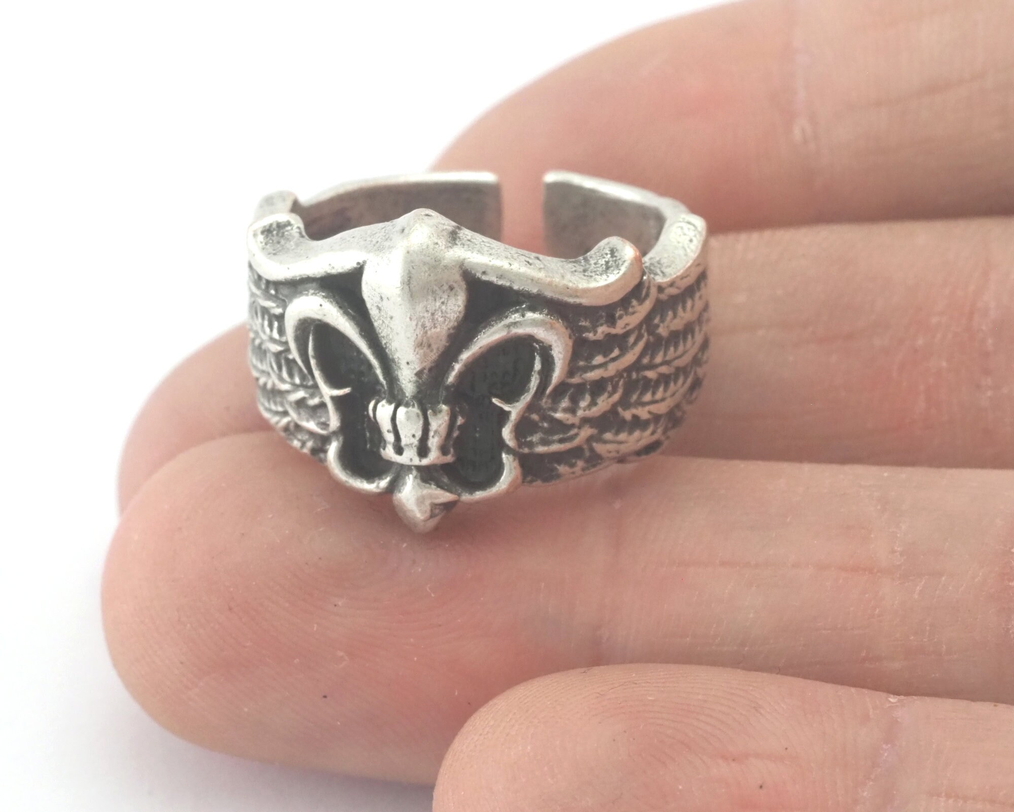Bague Ajustable Fleur De Lys Dorée Avec Strass Blanc - Taille Réglable, Alliage