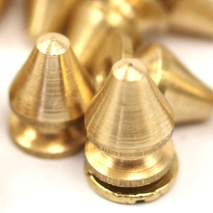 Rohe Messing Ohrstecker und Spikes Metall Schraube zurück Leder-Handwerk DIY 240