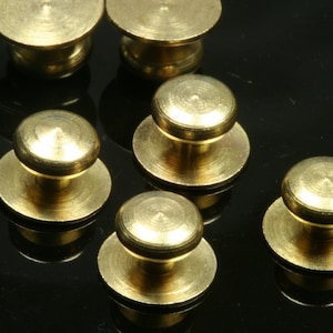 Mini bolardo de latón crudo de 6 x 3,8 mm