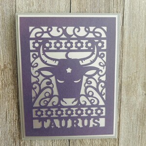 Carte souvenir d'un anniversaire du signe du zodiaque : Taureau