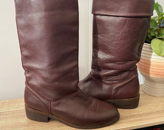 Roots Leather Slouchy Cuffed Roll Down Boots Maroon Wine Classic Style Pull On