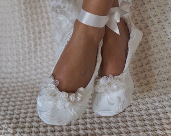White  Princess Bridal Ballet Shoes ~ White Fancy Bridal Ballerina Slipper ~ Flat Wedding Shoes ~ White Lace Bridal Flat Shoe