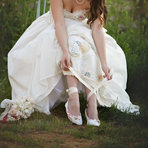 Vintage Embroidered Bridal Wedding Shoes, Storybook Romance Bridal Flat Shoe,Lace  Bridal Flat Shoe, Lace Bridal Shoe,Wedding Dance Shoe