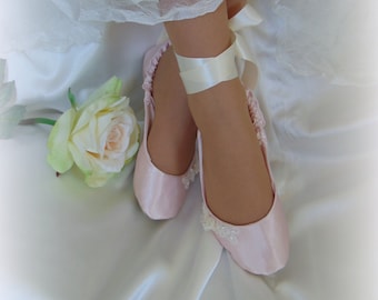 Pink Bridal Ballet Shoe~Blush Pink Wedding Ballerina Slipper~ Pink Satin Ballet Flat~Lace Bridal Wedding Dance Shoe Flat