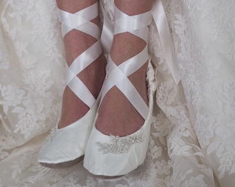 White Satin Bridal Ballet  Flat Shoe~ Ballerina Slipper~ Wedding Ballet Shoe Flat~ C Bridal Ballet Shoe ~ Lace Ballerina Bridal Shoe