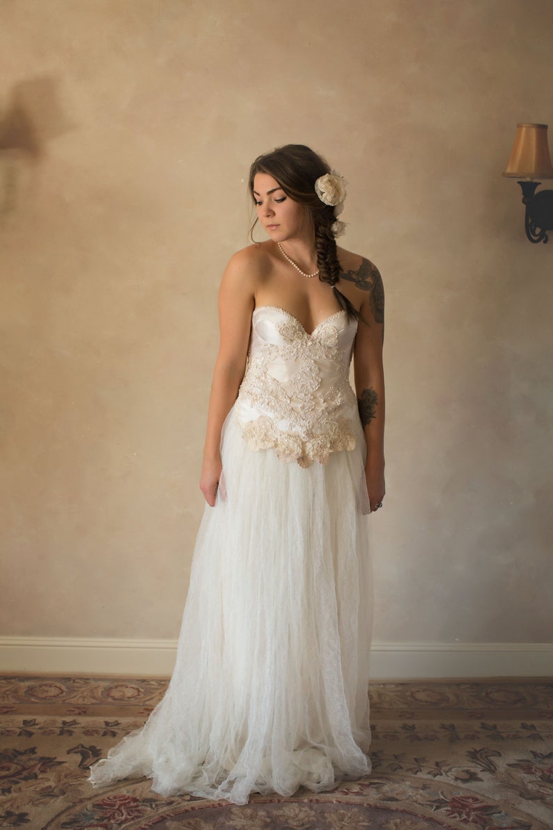 Vintage Lace Wedding Dresses with Corset
