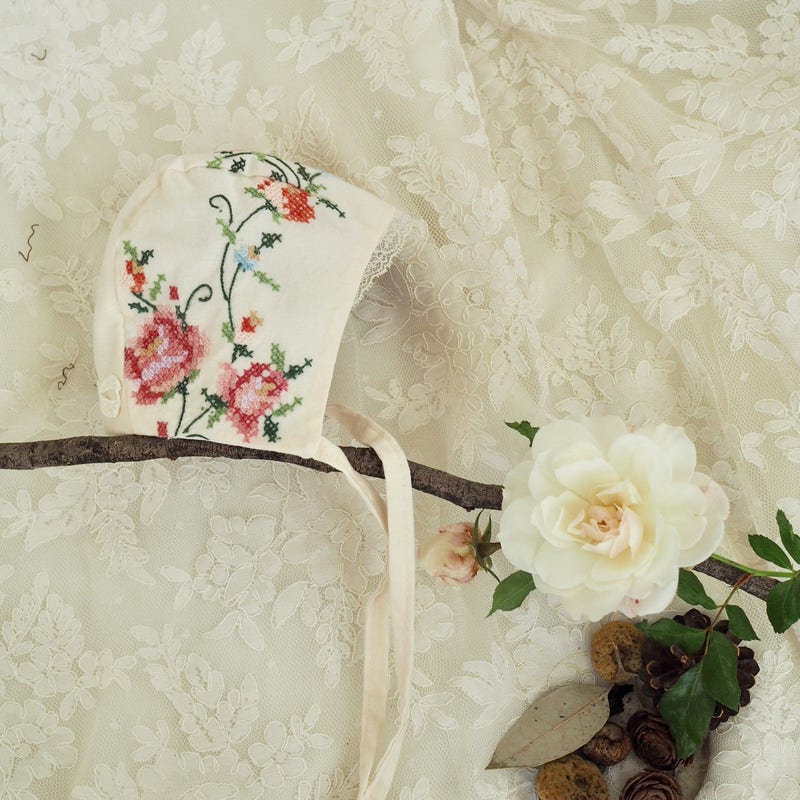 Blossom Embroidered Linen Bonnet main image 0