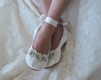 Elegant Lace Ballerina Bridal Slipper ~ Embellished Bridal Ballet Shoe ~ Off-White Wedding Flat Shoe