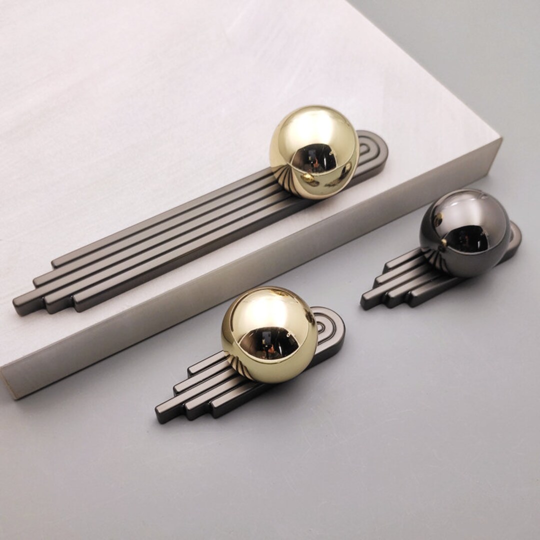 Modern Metal Pull Handle Knob Kitchen Hardware, Ambry Pull